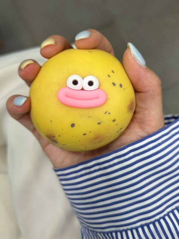 Potato Mochi Squishy (Medium) –Soft & Stretchy Stress Relief