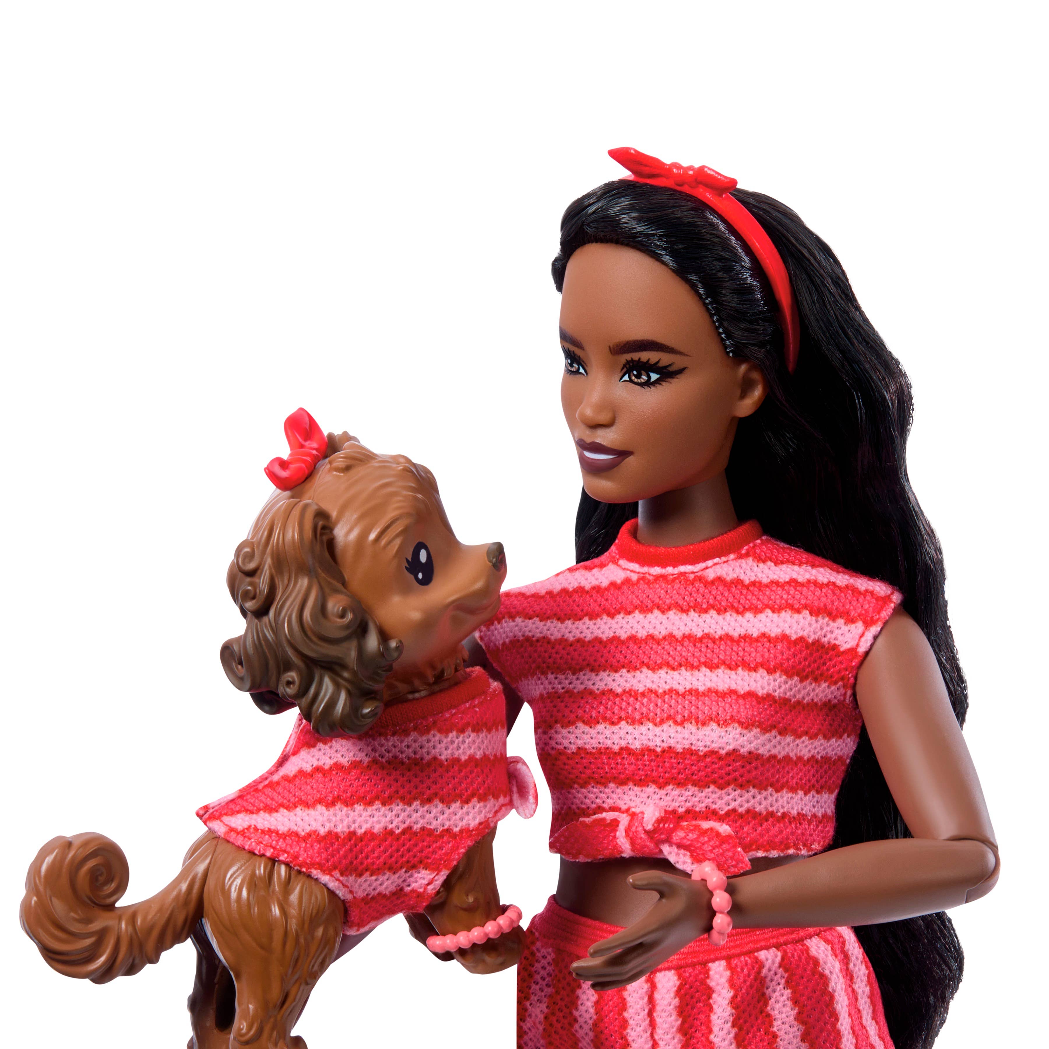 Barbie Twinning Looks Stripes Doll and Accessories