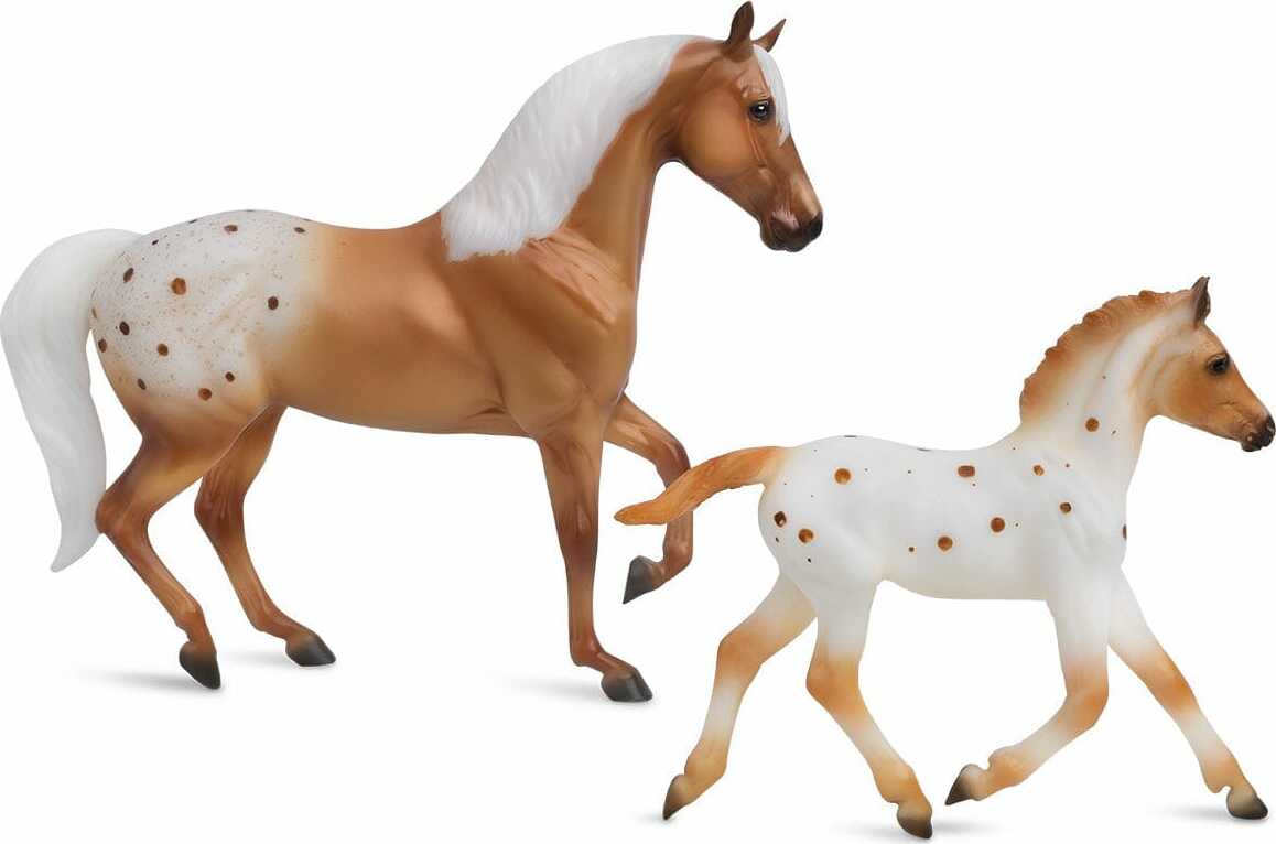 Effortless Grace Horse and Foal Set