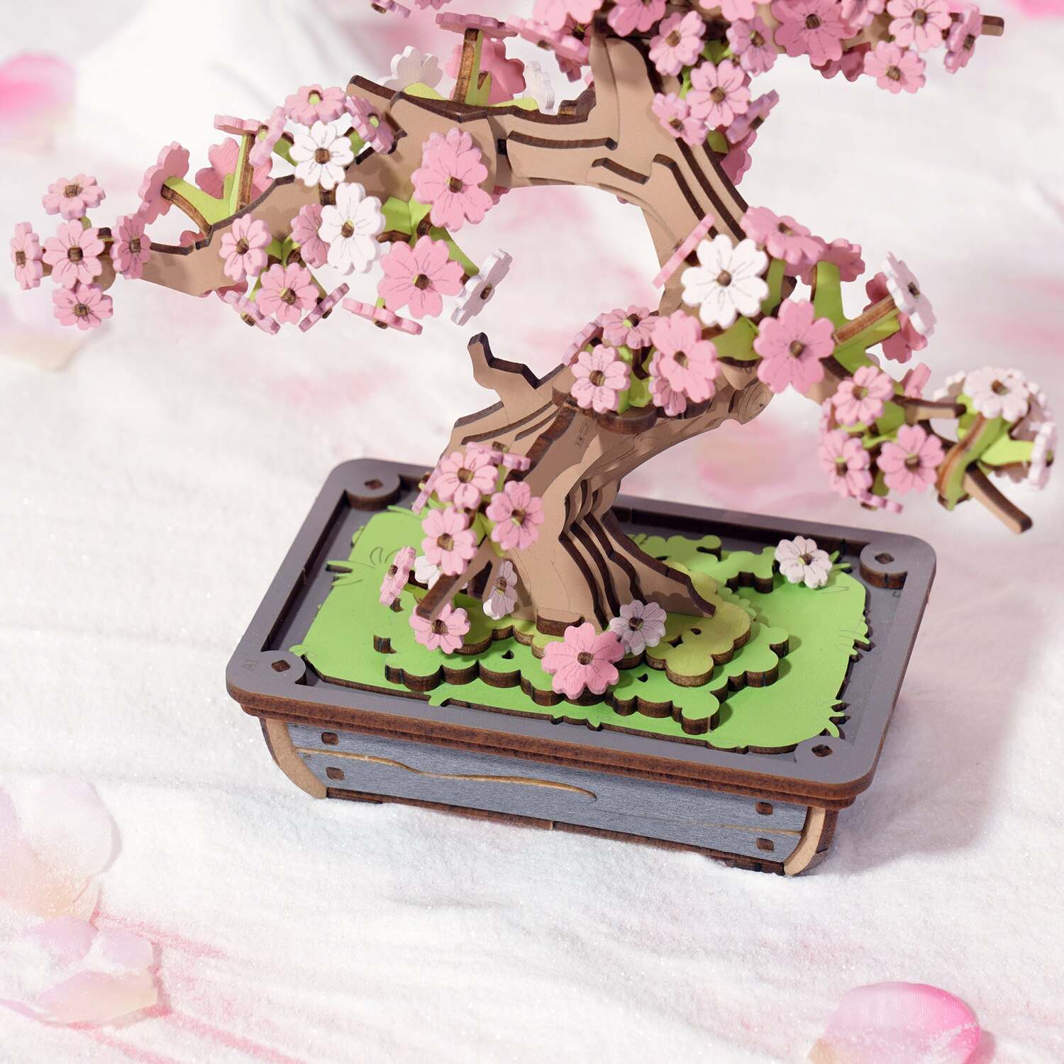 Modern Wooden Puzzle: Sakura Bonsai (Prepacked PDQ)
