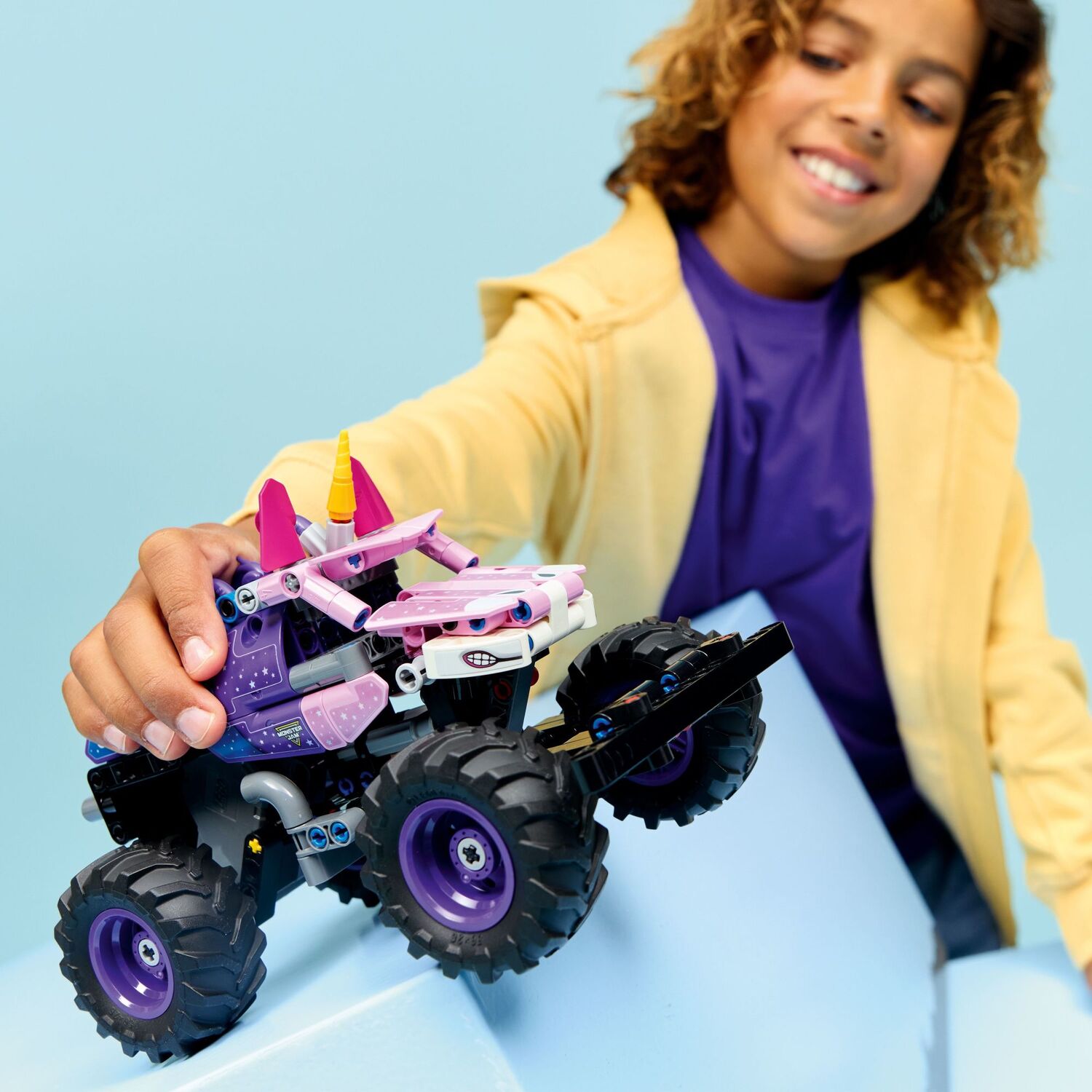 LEGO Technic: Monster Jam™ Sparkle Smash™ Pull-Back