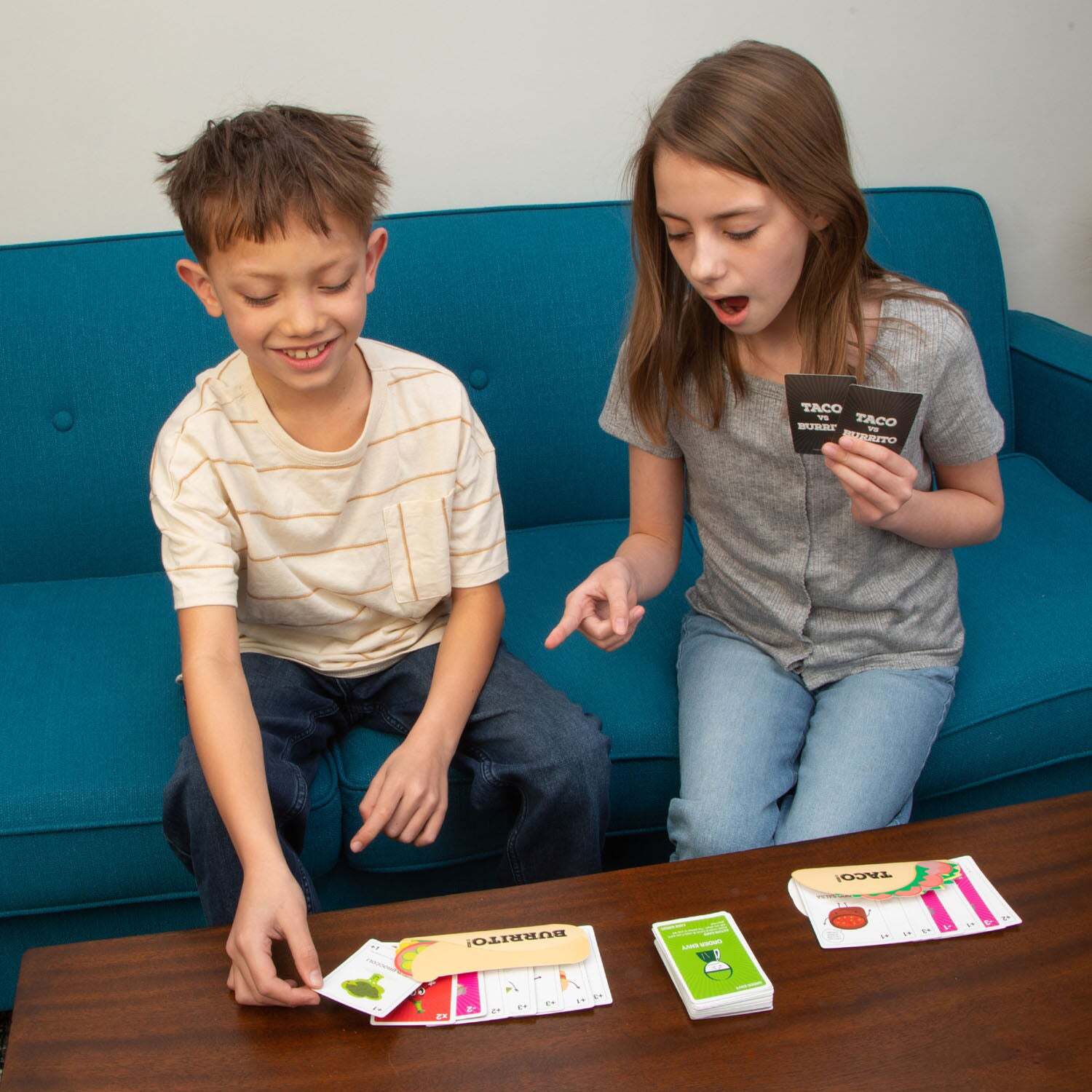 Taco vs Burrito Card Game
